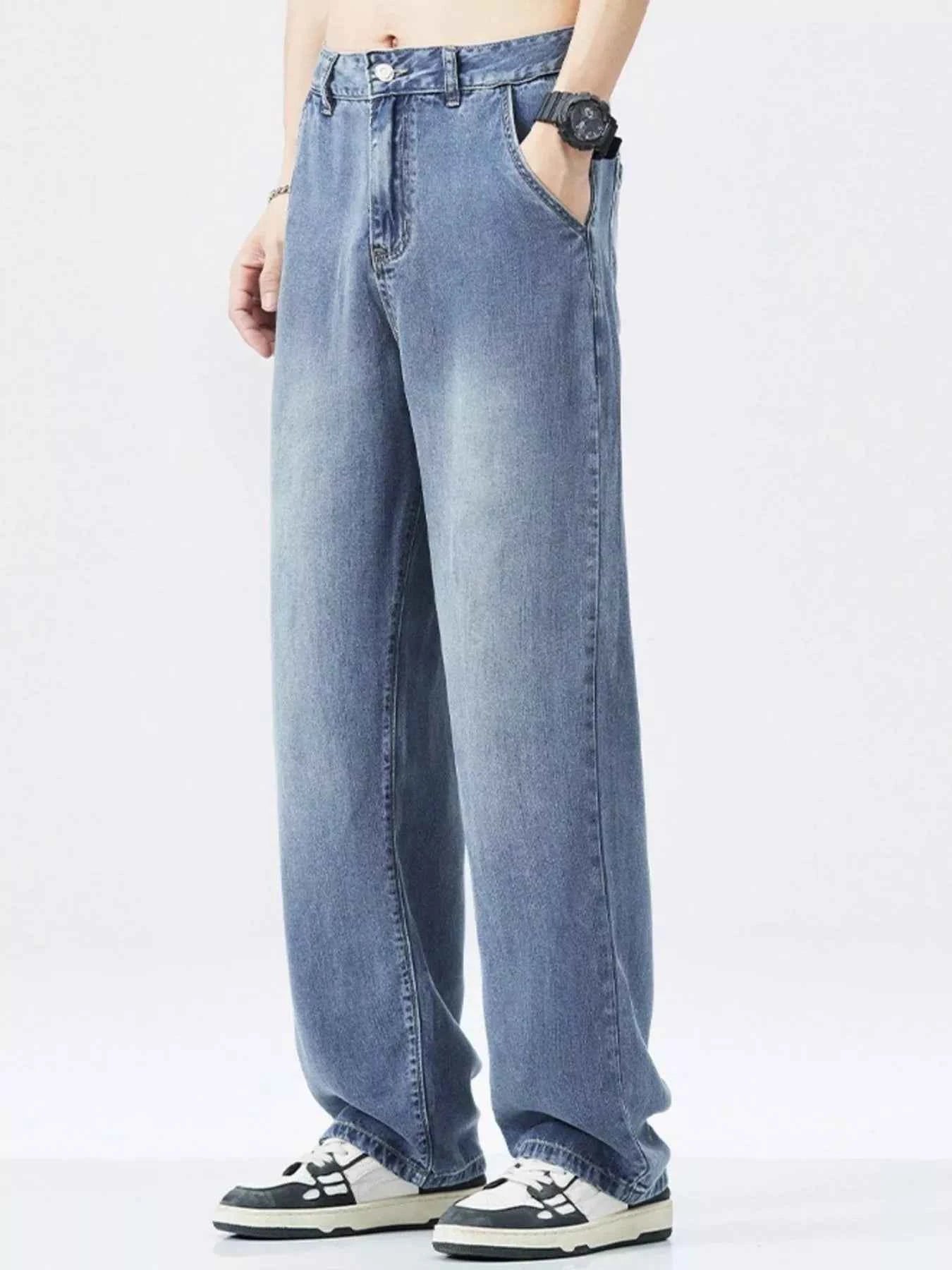 Men's Relaxed Fit Wide Leg Vintage Wash Jeans