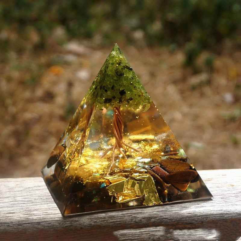 Pyramid Decoration Natural Crystal Gravel Energy Tower