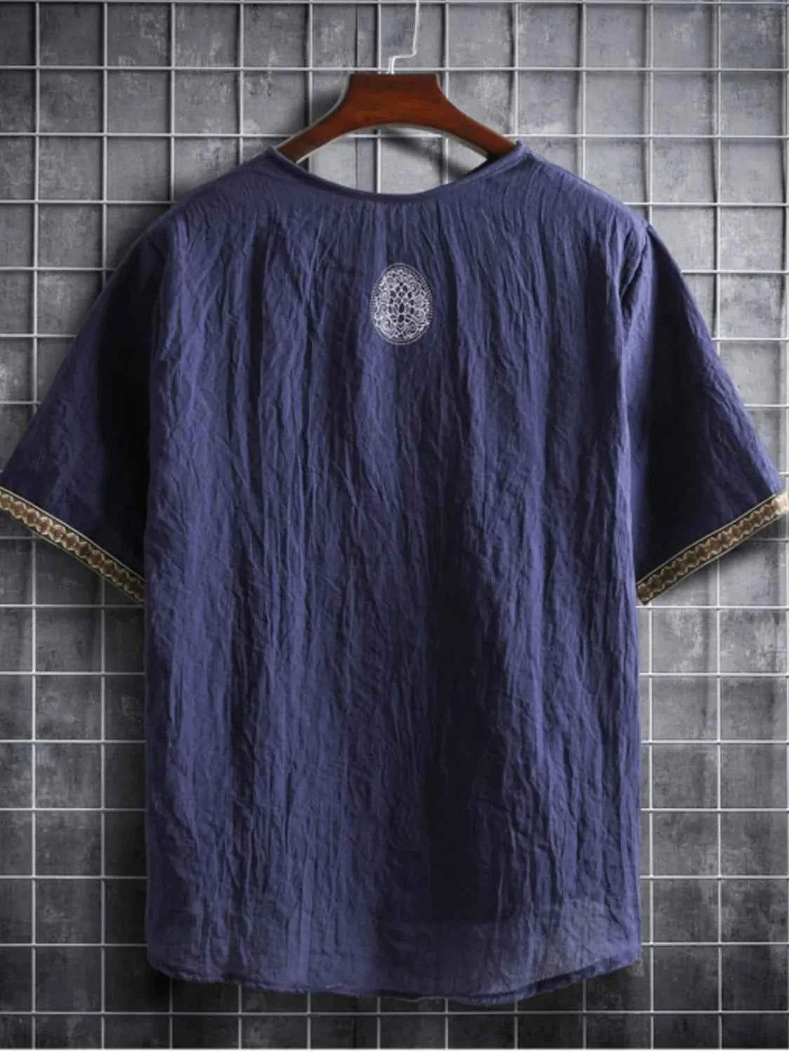 Men's Plus Size Texture Short Sleeve Top with Ethnic Trim
