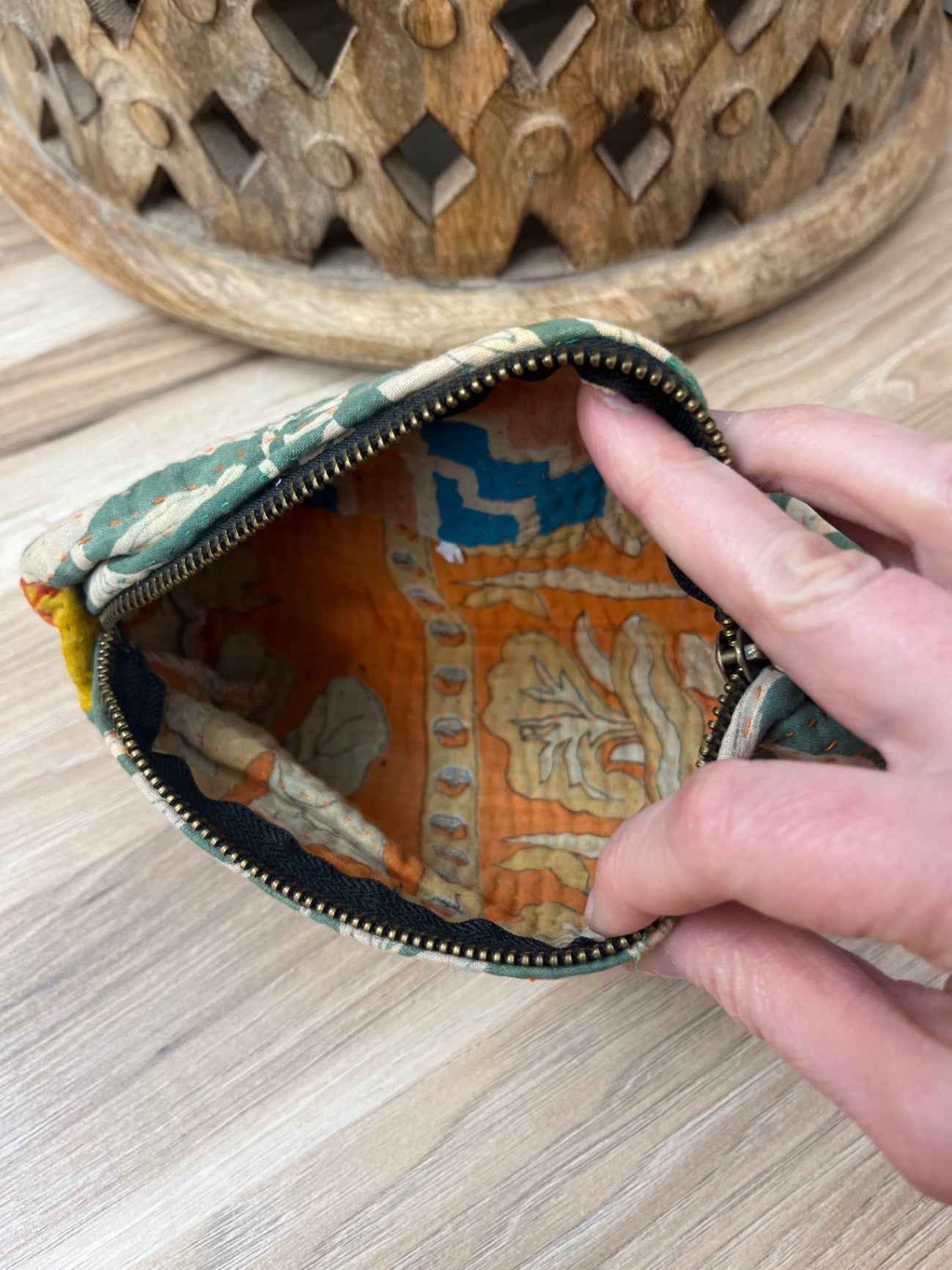 Medium Pouch