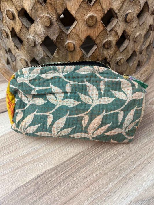 Medium Pouch